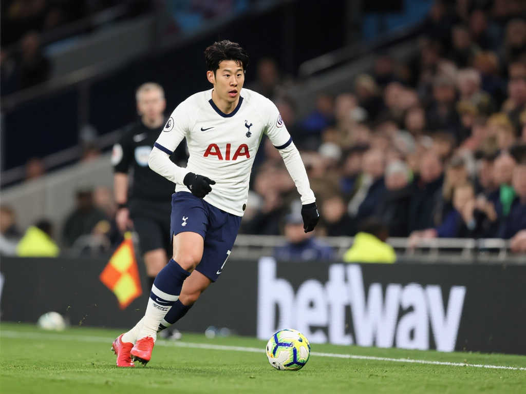 本次赛事与 本次赛事与