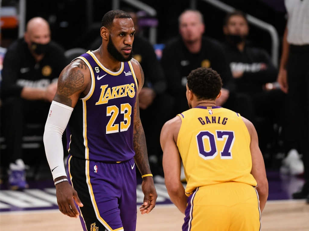 重返意甲的 重返意甲的